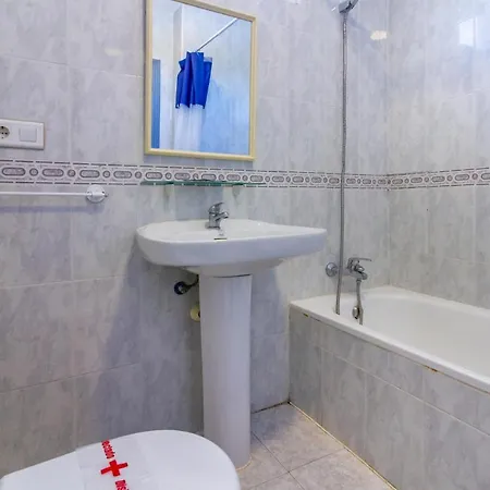 Awesome In With Kitchenette *